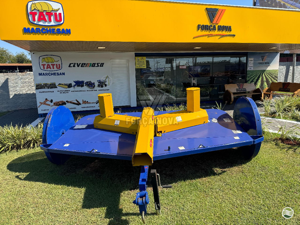 IMPLEMENTOS AGRICOLAS ROCADEIRA ROCADEIRA ARRASTO Força Nova Agrícola DOURADOS MATO GROSSO DO SUL MS